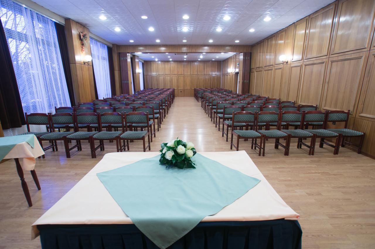 Mátyás Király Gyógy- és Wellness Hotel Hajdúszoboszló Exterior foto