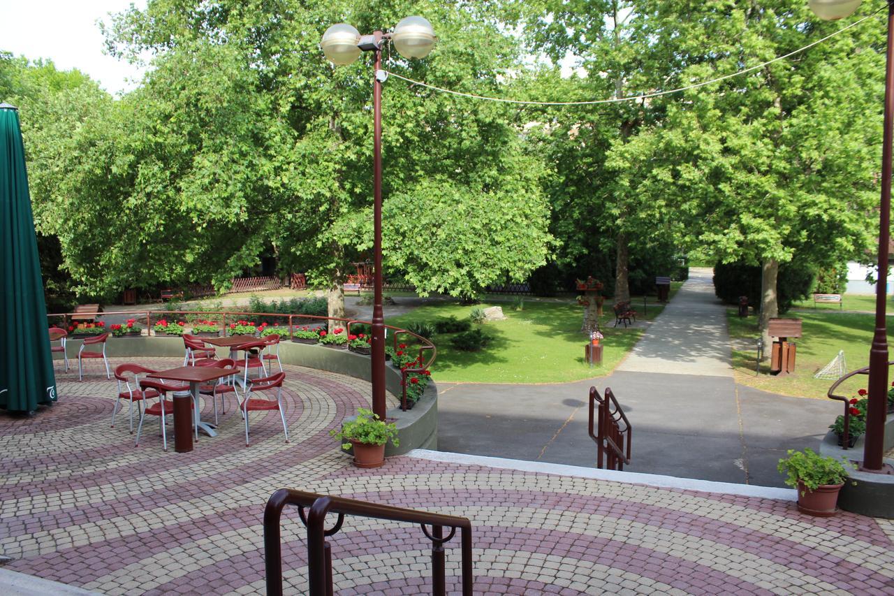 Mátyás Király Gyógy- és Wellness Hotel Hajdúszoboszló Exterior foto